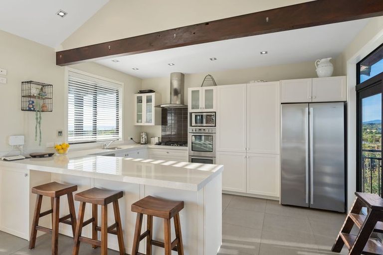 Photo of property in 8 Beachview Grove, Peka Peka, Waikanae, 5391