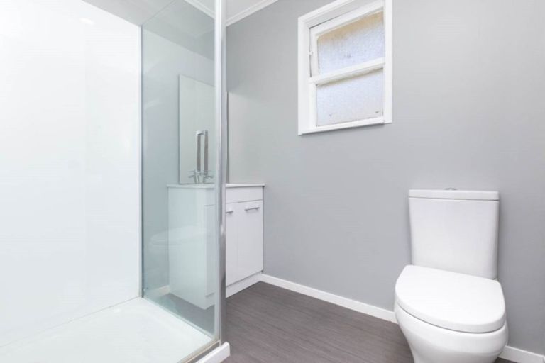Photo of property in 18 Constable Road, Waiuku, 2123