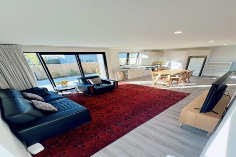 Photo of property in 2/417 Madras Street, St Albans, Christchurch, 8014