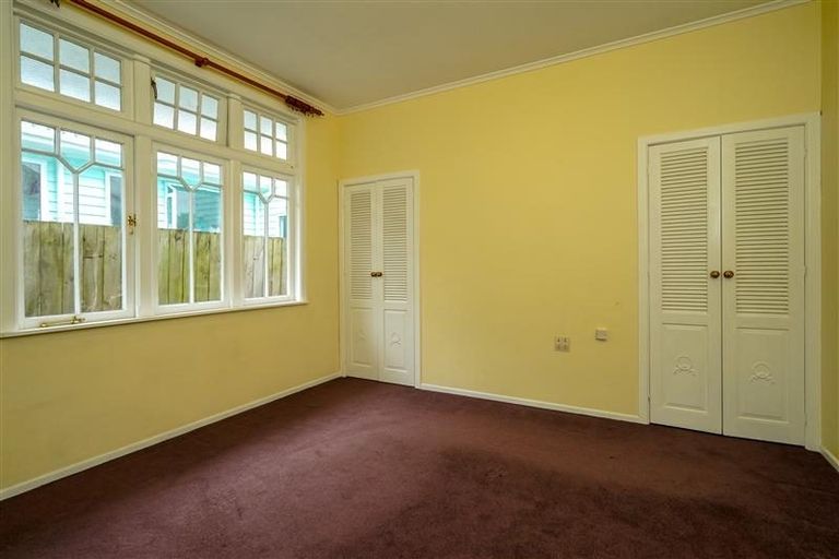 Photo of property in 1 Moana Avenue, Bayswater, Auckland, 0622