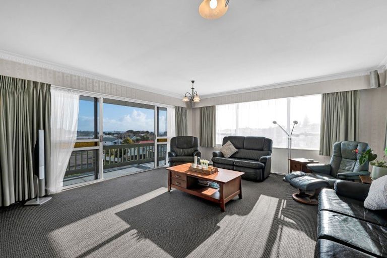 Photo of property in 22 Rosendale Avenue, Spotswood, New Plymouth, 4310