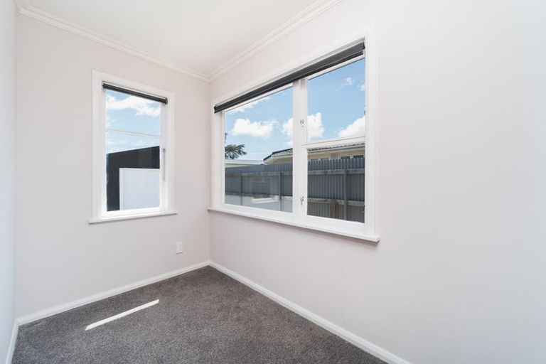 Photo of property in 49 College Street, Awapuni, Palmerston North, 4412