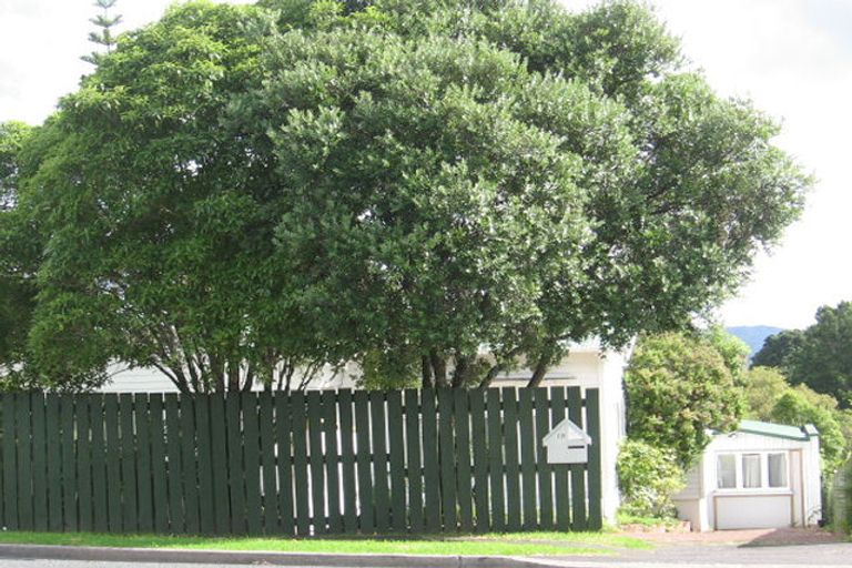 Photo of property in 19 Pleasant Road, Glen Eden, Auckland, 0602