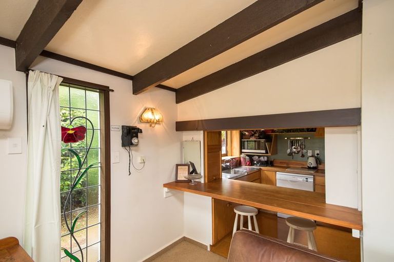 Photo of property in 5 Mcdonald Place, Marton, 4710