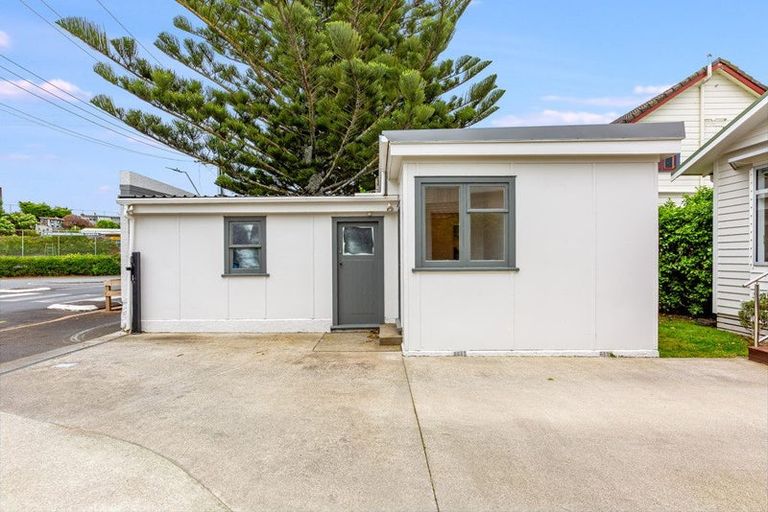 Photo of property in 3 Steyne Avenue, Plimmerton, Porirua, 5026