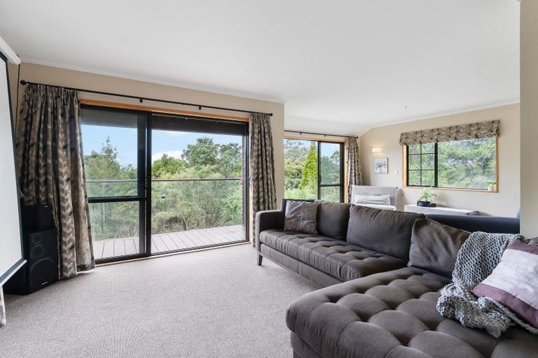 Photo of property in 361i Paremoremo Road, Paremoremo, Auckland, 0632