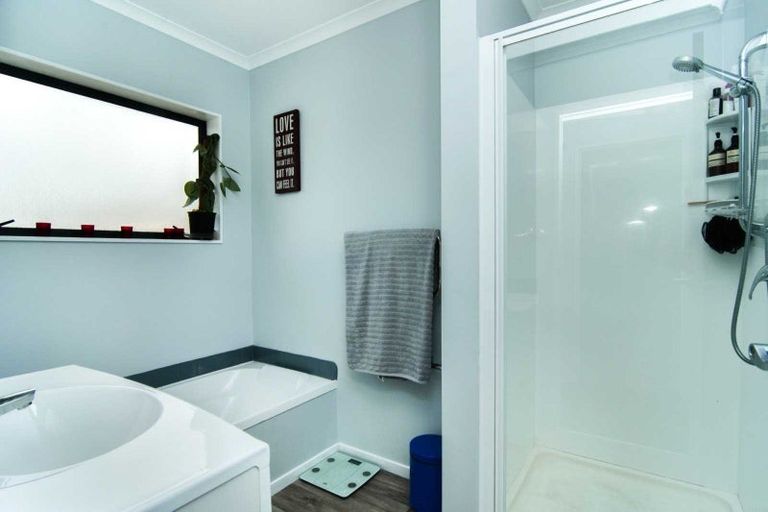 Photo of property in 11 Stout Street, Westport, 7825