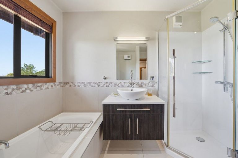 Photo of property in 7 Ivory Gardens, Rangiora, 7400