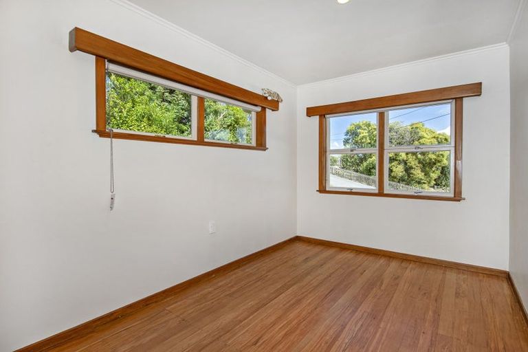 Photo of property in 65 Memorial Drive, Parahaki, Whangarei, 0112
