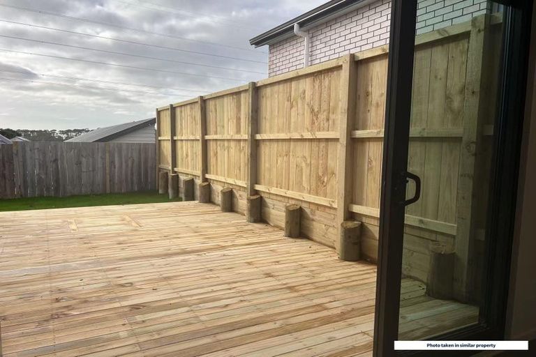 Photo of property in 42 Biokovo Street, Massey, Auckland, 0614