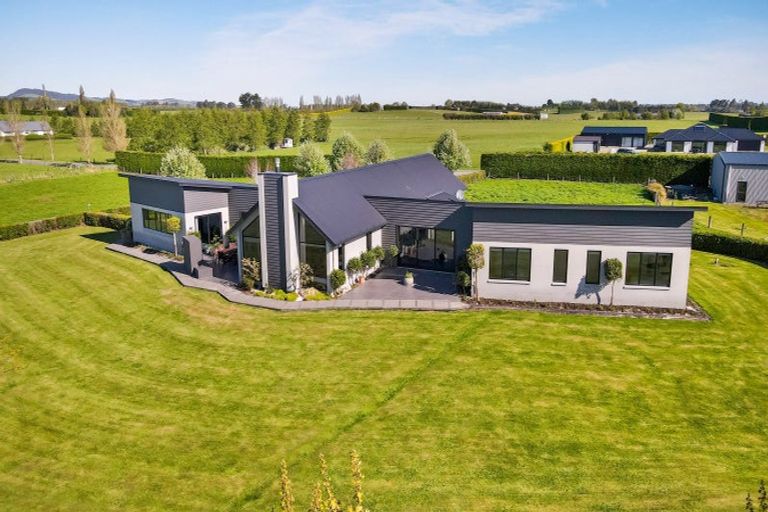 Photo of property in 48a Egerton Road, Winton, 9781