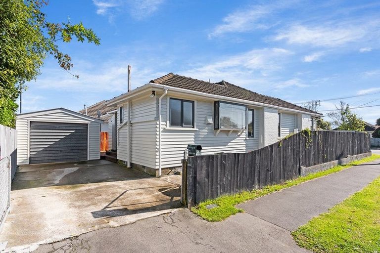 Photo of property in 1/68 Acacia Avenue, Upper Riccarton, Christchurch, 8041