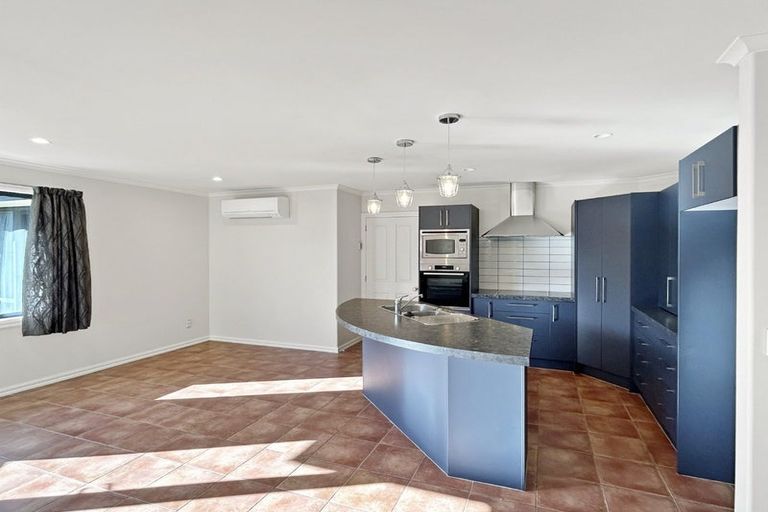 Photo of property in 96 Charles Street, Rangiora, 7400