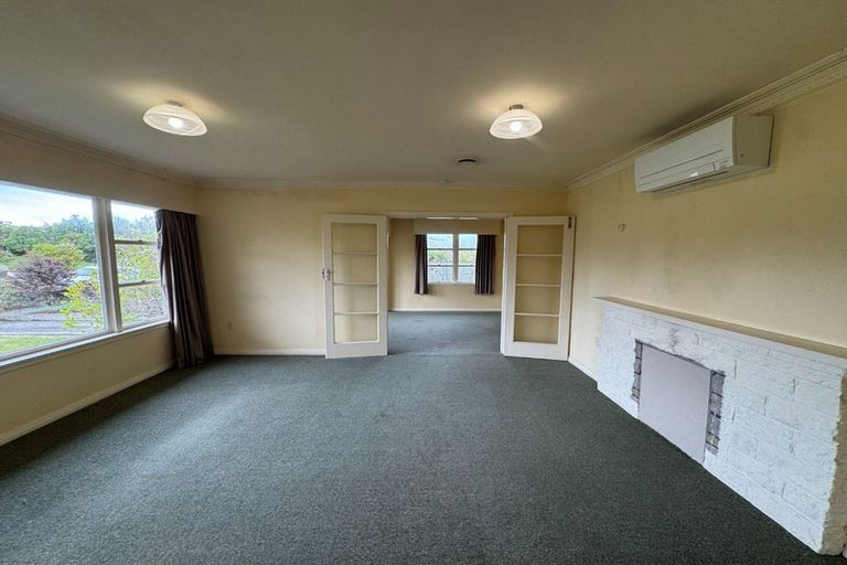 Photo of property in 12 Wincanton Place, Awapuni, Palmerston North, 4412