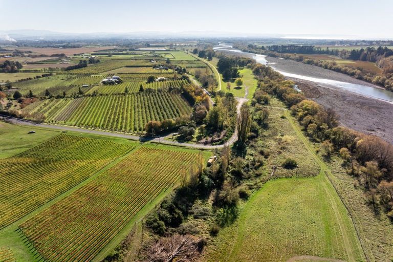 Photo of property in 56 River Road, Havelock North, 4294