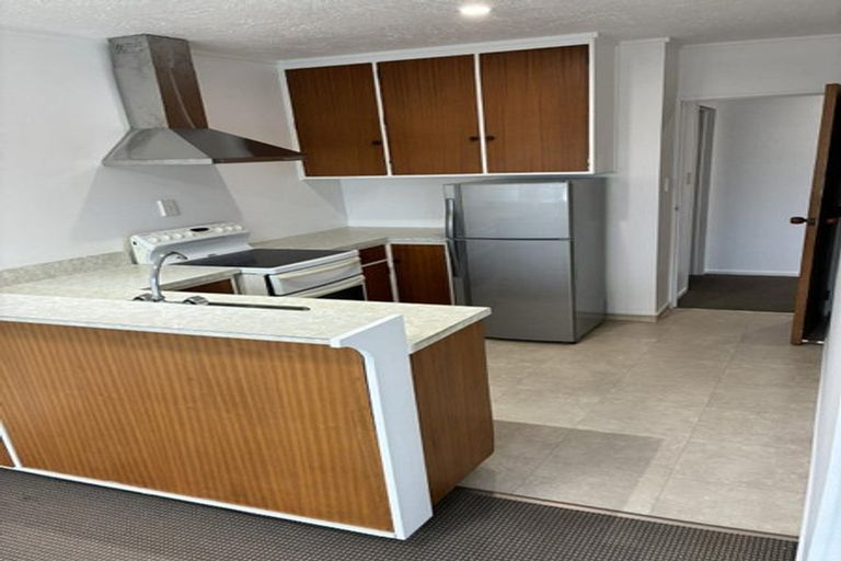 Photo of property in 11/90 Gloucester Street, Greenmeadows, Napier, 4112
