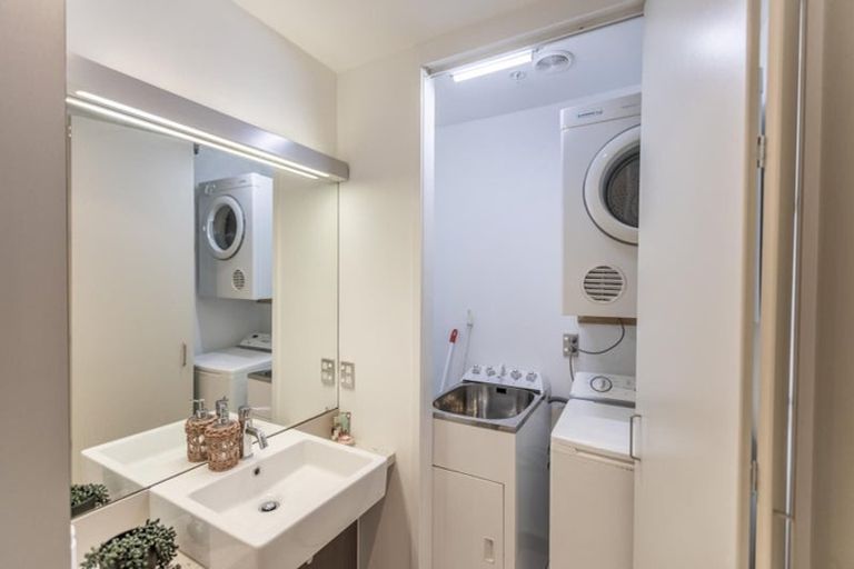 Photo of property in 304c/14 West Quay, Ahuriri, Napier, 4110