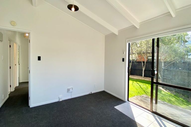 Photo of property in 626 Te Atatu Road, Te Atatu Peninsula, Auckland, 0610