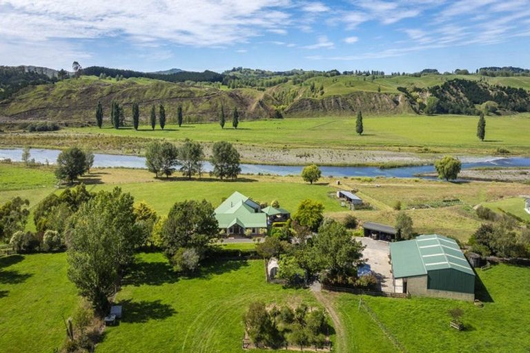 Photo of property in 526 River Road, Otane, 4277