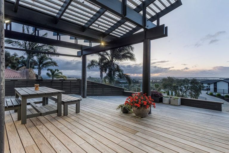 Photo of property in 23 Orion Drive, Welcome Bay, Tauranga, 3112