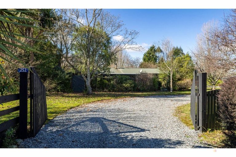 Photo of property in 260 Downs Road, Geraldine Downs, Geraldine, 7991