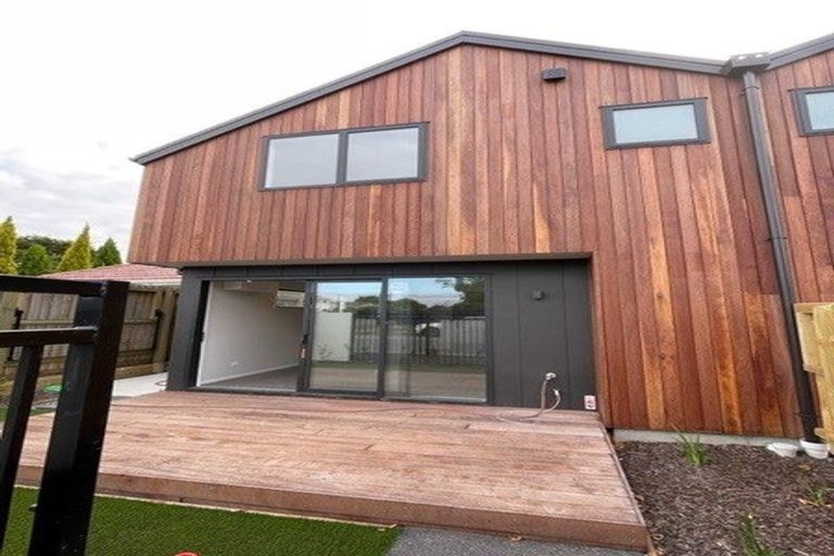 Photo of property in 1/162 Springfield Road, St Albans, Christchurch, 8014