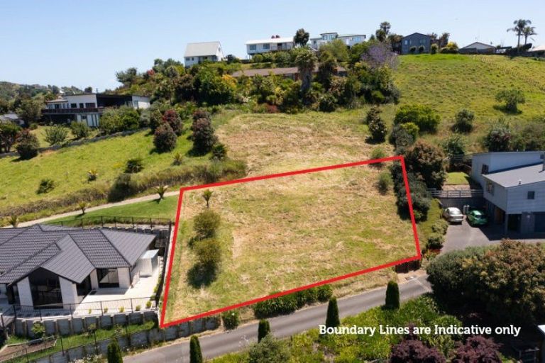 Photo of property in 21 Kite Way, Welcome Bay, Tauranga, 3112