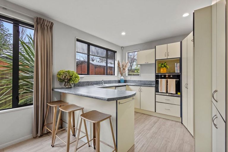 Photo of property in 40a Sawyers Arms Road, Northcote, Christchurch, 8052