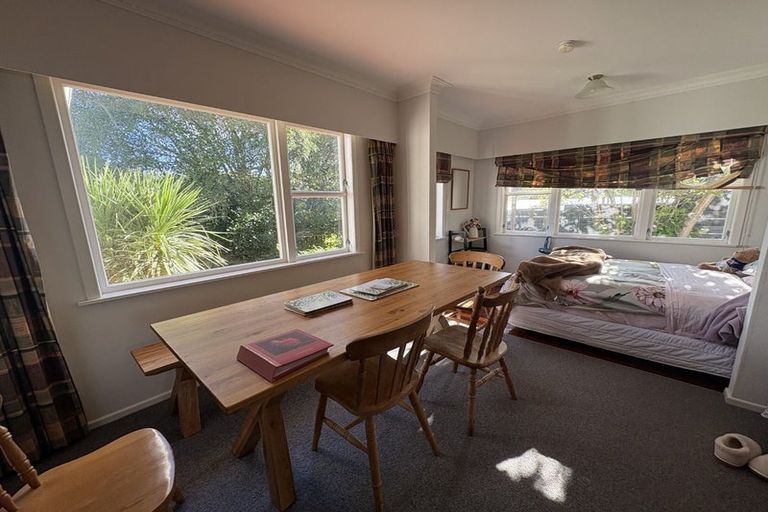 Photo of property in 17 Bedford Grove, Kelson, Lower Hutt, 5010