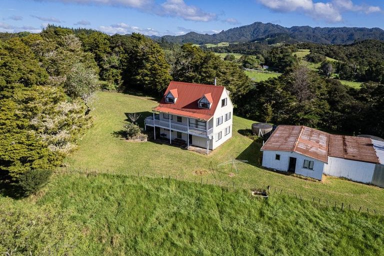 Photo of property in 3118 Russell Road, Punaruku, Hikurangi, 0184