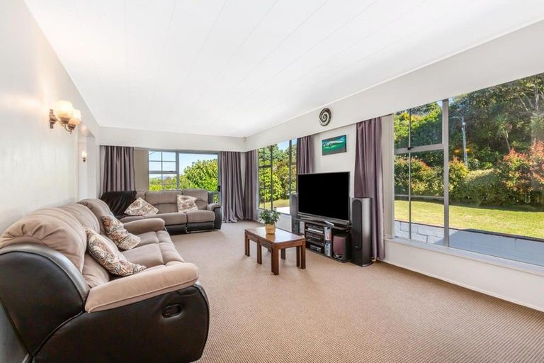 Photo of property in 11 Kotipu Place, Pukerua Bay, 5026