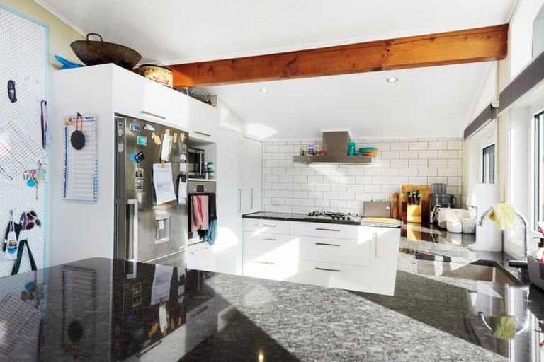 Photo of property in 22 Rothwell Street, Titahi Bay, Porirua, 5022