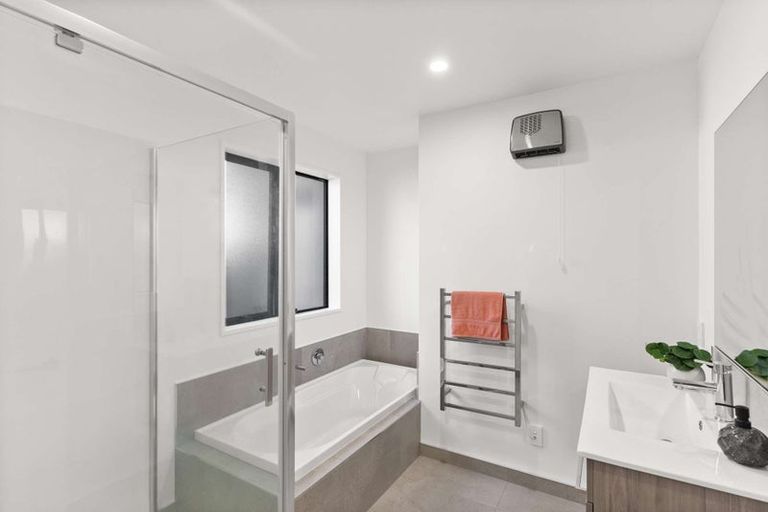 Photo of property in 8 Kate Sheppard Drive, Rolleston, 7615