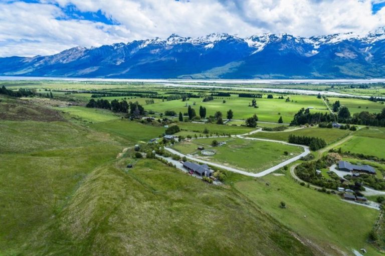 Photo of property in 41 Precipice Lane, Glenorchy, 9372