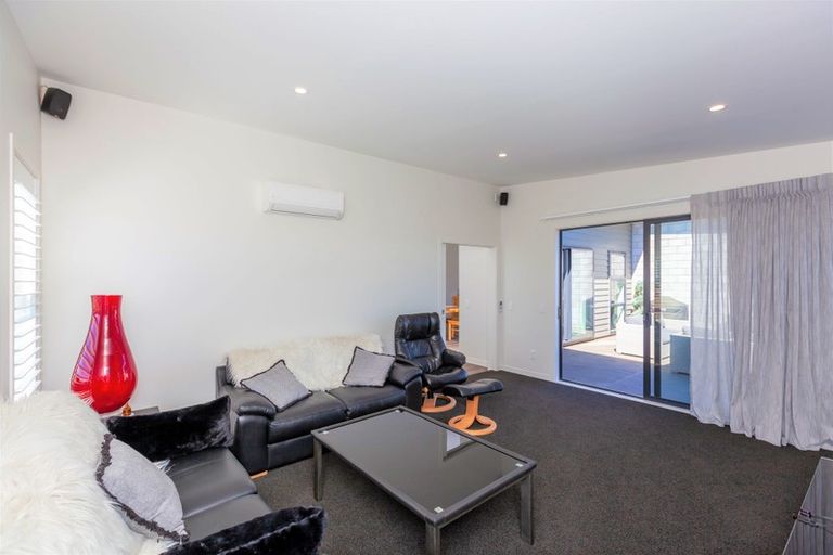Photo of property in 45 Hudson Place, Paraparaumu, 5032