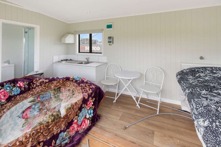 Photo of property in 718 Opunake Road, Cardiff, 4391