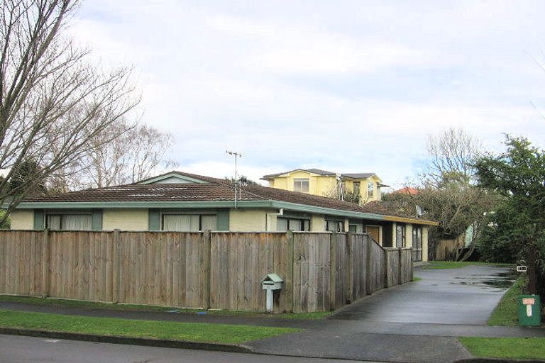 Photo of property in 25a Redwood Grove, Hokowhitu, Palmerston North, 4410