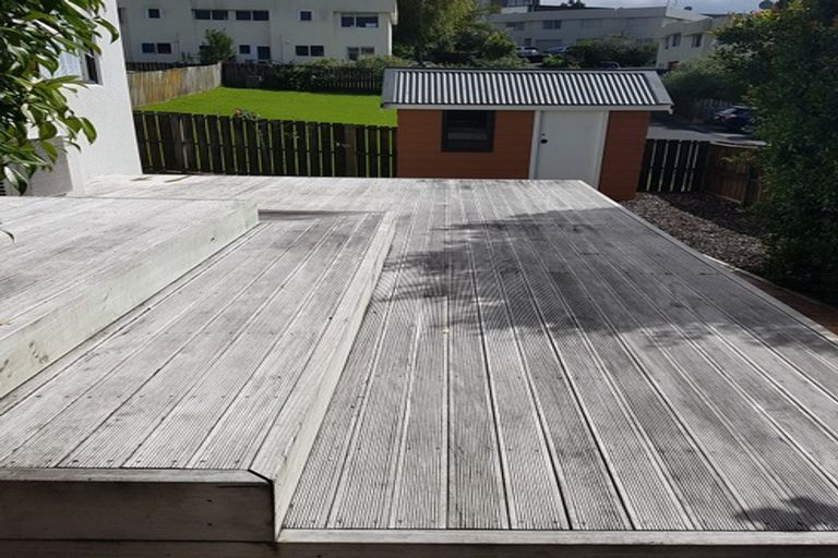 Photo of property in 24/24 Eastglen Road, Glen Eden, Auckland, 0602