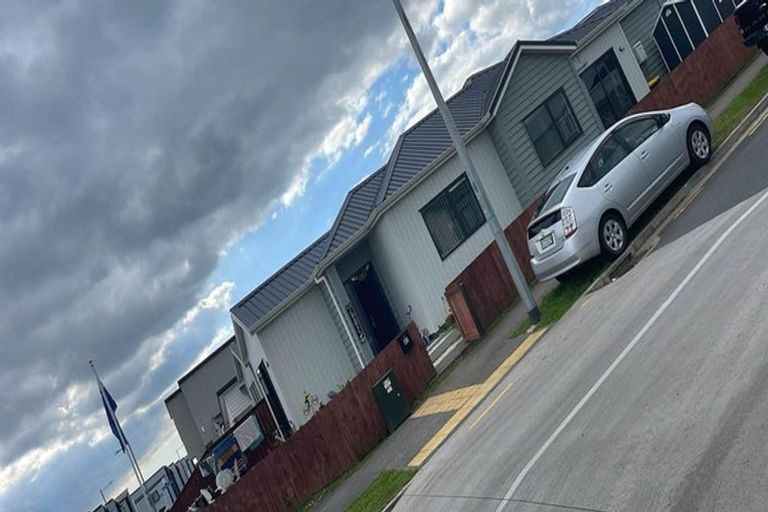 Photo of property in 82 Minhas Road, Papakura, 2110