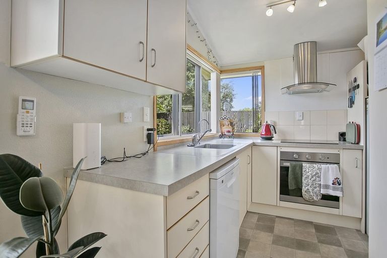 Photo of property in 79a Grey Street, Cambridge, 3434