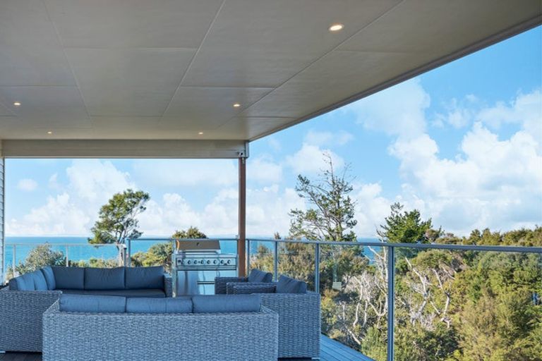 Photo of property in 10 Woods Ridge Road, Kawau Island, 0920
