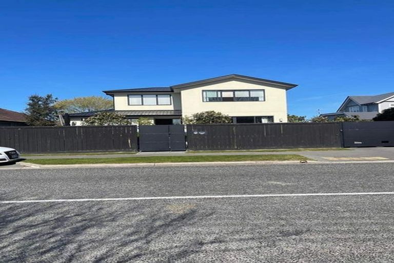 Photo of property in 50 Mays Road, St Albans, Christchurch, 8052