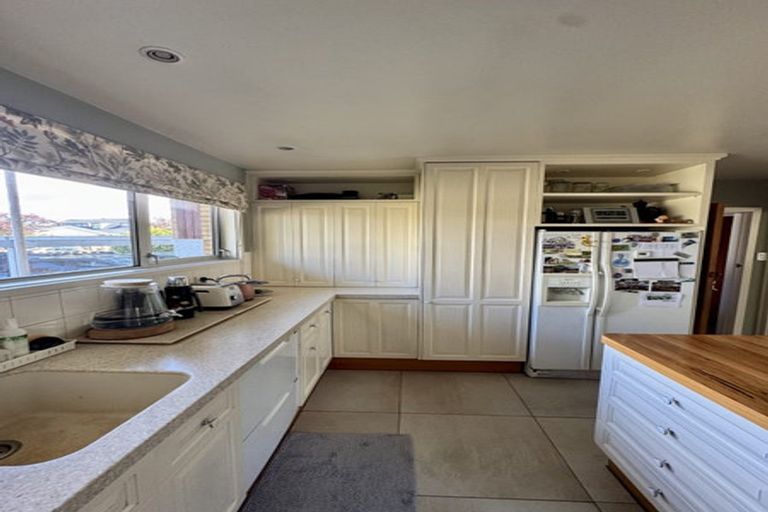 Photo of property in 12 Colligan Street, Upper Riccarton, Christchurch, 8041