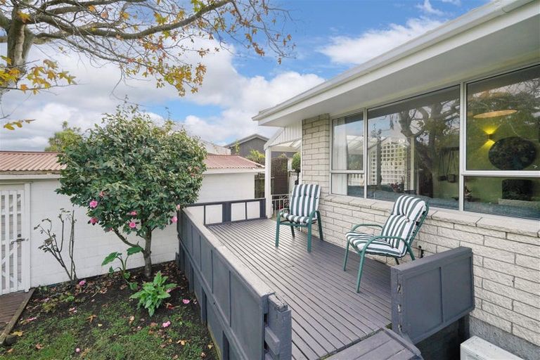 Photo of property in 2/7 Wanstead Place, Woolston, Christchurch, 8062