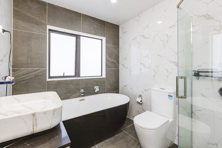 Photo of property in 10a John Street, Mangere East, Auckland, 2024