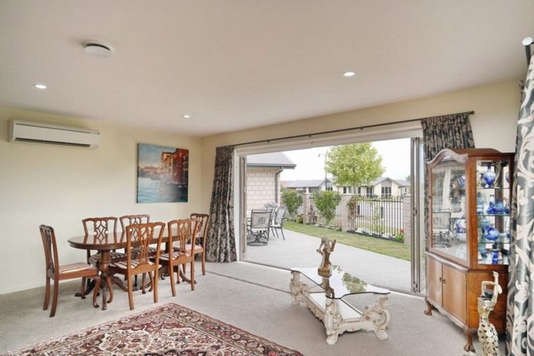 Photo of property in 4 Skipness Lane, Broomfield, Christchurch, 8042