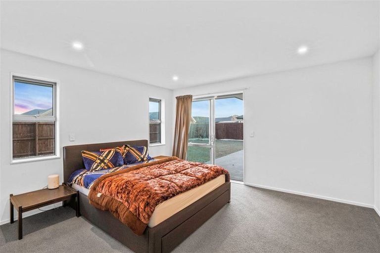 Photo of property in 3 Crest Place, Rolleston, 7615