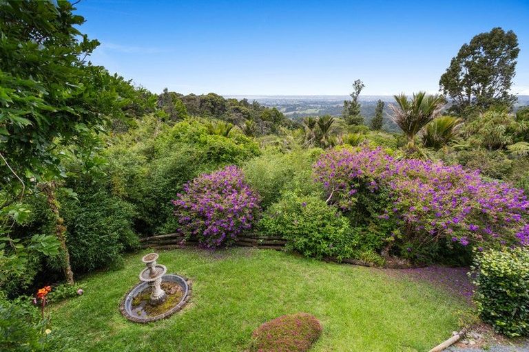 Photo of property in 887 Scenic Drive, Swanson, Henderson, 0781