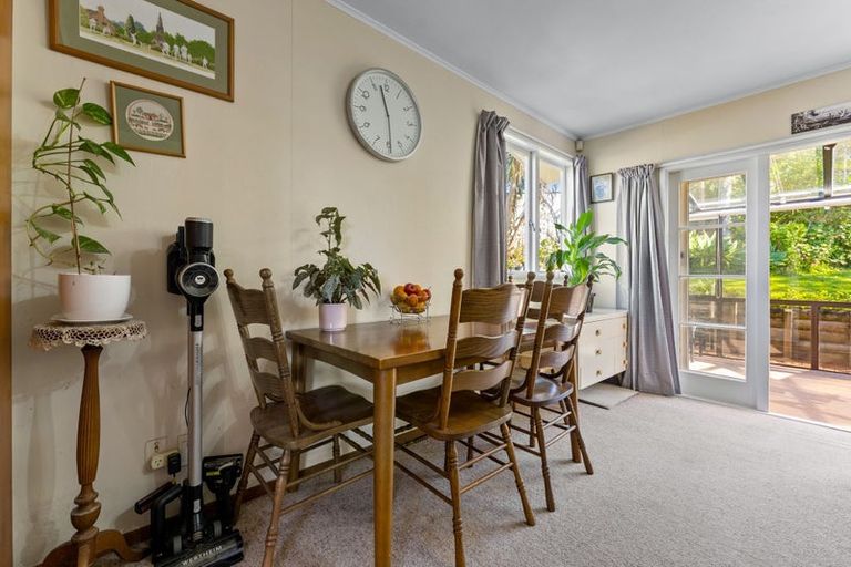 Photo of property in 1/11a Agincourt Street, Glenfield, Auckland, 0629
