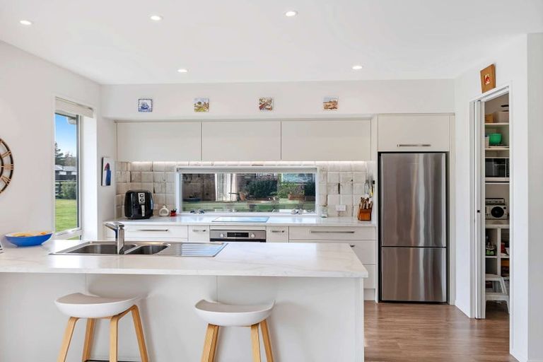 Photo of property in 3 Aberdeen Place, Amberley, 7410